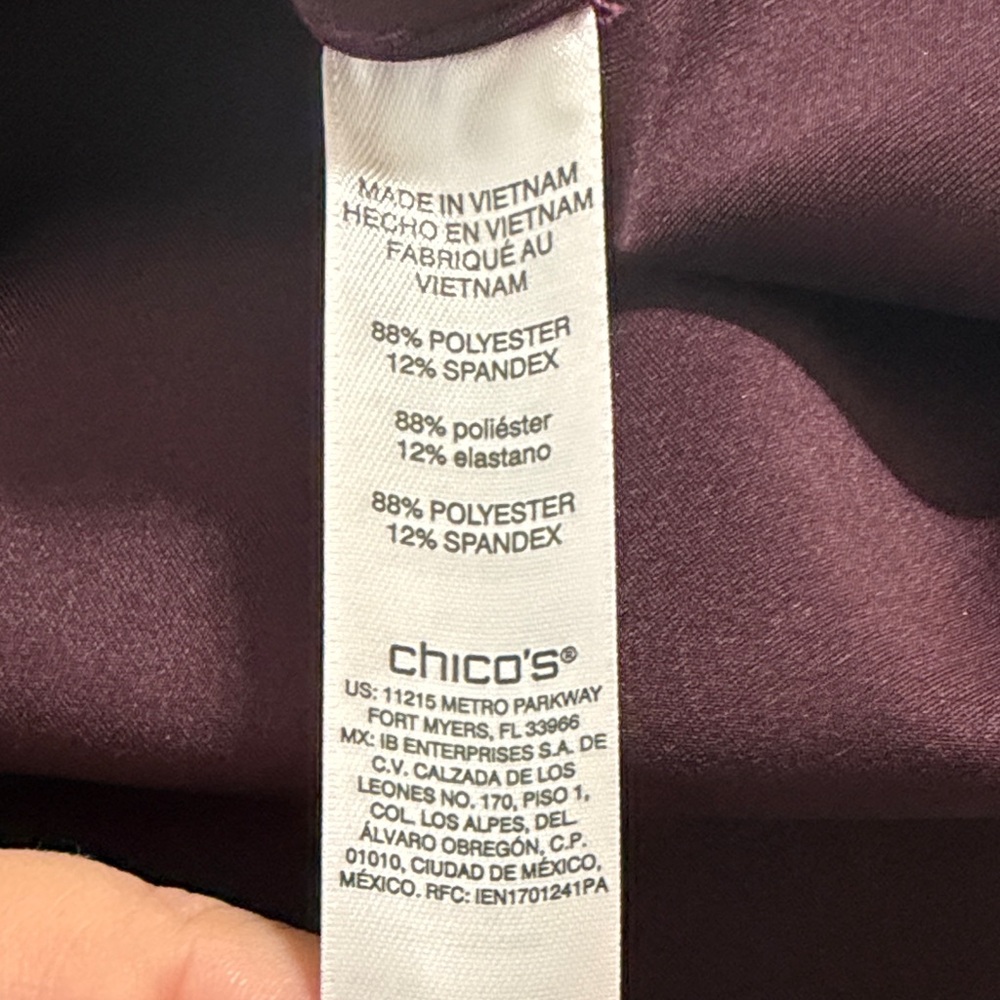 Chico’s Size 3 (XL/1X) Burgundy Moto Jacket Zip Pockets Stretch Blazer Plus - Picture 12 of 12